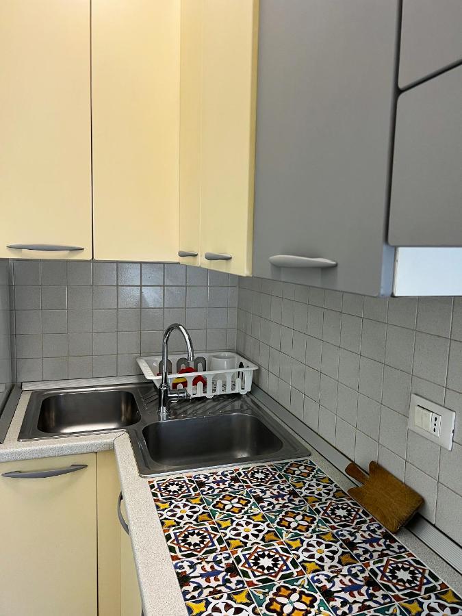 Casa Vacanze Oceano Livorno Esterno foto